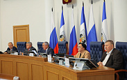 Новгородская областная Дума собралась на заключительное заседание
