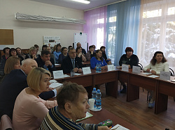 Вячеслав Степанов принял участие в работе «круглого стола»