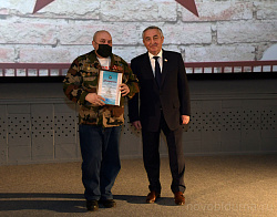 Юрий Бобрышев поблагодарил новгородских поисковиков за сохранение исторической памяти Юрий Бобрышев поблагодарил новгородских поисковиков за сохранение исторической памяти