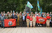 В Великом Новгороде прошёл митинг, посвящённый Дню ВДВ