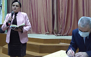 Ольга Борисова приняла участие во встрече главы Холмского района с населением