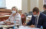 Елена Писарева приняла участие в выездном заседании Правительства области