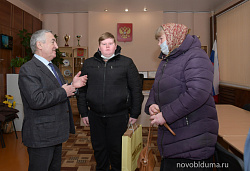 Депутаты помогли осуществить новогоднее желание школьника из Старорусского района
