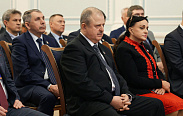 Фракции Новгородской областной Думы обсудили социально значимые инициативы с губернатором Андреем Никитиным