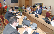 Комитет Новгородской областной Думы по социальной политике поддержал законопроект по компенсации педагогам затрат на дистанционное обучение