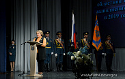 Елена Писарева поздравила новгородских спасателей с профессиональным праздником