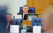 Новгородская областная Дума собралась на заключительное заседание