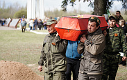 В Мясном Бору захоронили останки погибших воинов в годы Великой Отечественной войны