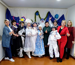 Ольга Борисова и Роман Нисанов приняли участие в новогодних мероприятиях в Поддорском районе