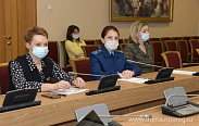 Состоялись заседания комитетов областной Думы 