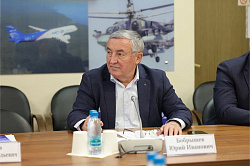 Юрий Бобрышев работает в Москве на мероприятиях Совета законодателей при Федеральном Собрании РФ