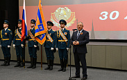В преддверии профессионального праздника новгородских пожарных отметили региональными наградами