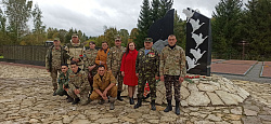 В посёлке Первомайский Холмского района торжественно перезахоронили останки солдат, погибших в годы Великой Отечественной войны