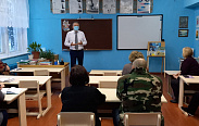 Анатолий Осипов провел прием граждан и встретился с педагогами школы д. Выбити
