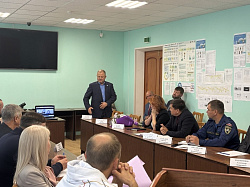 В Окуловке состоялось первое заседание избранной Думы муниципального округа первого созыва