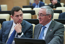 Юрий Бобрышев принял участие в парламентских слушаниях в Государственной Думе