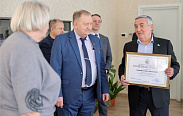 Юрий Бобрышев посетил «НовгородГАЗавтосервис» – одно из ведущих автосервисных предприятий Великого Новгорода и области