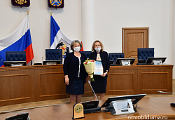 Елена Писарева поздравила сотрудников Новгородского радиотелецентра
