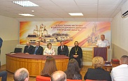 Сотрудники новгородской Госавтоинспекции отмечают профессиональный праздник