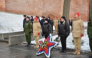 В Великом Новгороде состоялся митинг, посвященный Дню Неизвестного солдата
