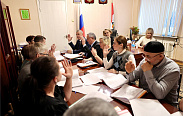 Конкурсная комиссия отобрала кандидатуры на пост главы Шимского округа