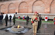 В Великом Новгороде состоялся митинг, посвященный Дню Неизвестного солдата