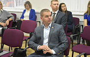 Депутаты Новгородской областной Думы принимают участие в проекте «Академия молодых политиков»