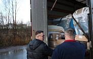 Машина с гуманитарным грузом отправилась из Великого Новгорода на подшефные территории