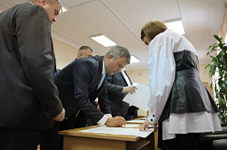 Депутаты утвердили одну треть кандидатов в новый состав Общественной палаты Новгородской области
