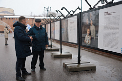 Фотовыставка «Семья Героя» открылась в Великом Новгороде
