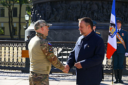 Отличившихся новгородцев отметили государственными наградами