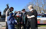 Елена Писарева приняла участие в праздничных мероприятиях, посвященных Дню Победы