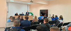 С жителями Парфинского района вице-спикер Владимир Королёв обсудил вопросы развития муниципалитета
