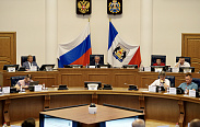 Юрий Бобрышев подвел итоги работы Новгородской областной Думы в рамках весенней сессии