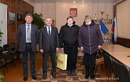 Депутаты Новгородской областной Думы помогли осуществить новогоднее желание школьника из Старорусского района