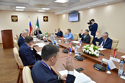 Между Парламентской Ассоциацией Северо-Запада России и Ассоциацией территориальных объединений организаций профсоюзов СЗФО подписано соглашение о сотрудничестве