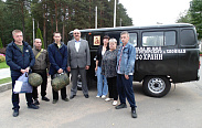 Александр Федоровский передал автомобиль УАЗ для перевозки бойцов в зоне СВО