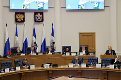 Руководители фракций Новгородской областной Думы прокомментировали принятие бюджета области 2026-2028 гг. в первом чтении Руководители фракций Новгородской областной Думы прокомментировали принятие бюджета области 2026-2028 гг. в первом чтении