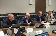 Перед очередным заседанием областной Думы стартовали заседания профильных комитетов